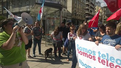 2016 07 11 FolgaCentrosChamadasConcentracionVigo09.jpg